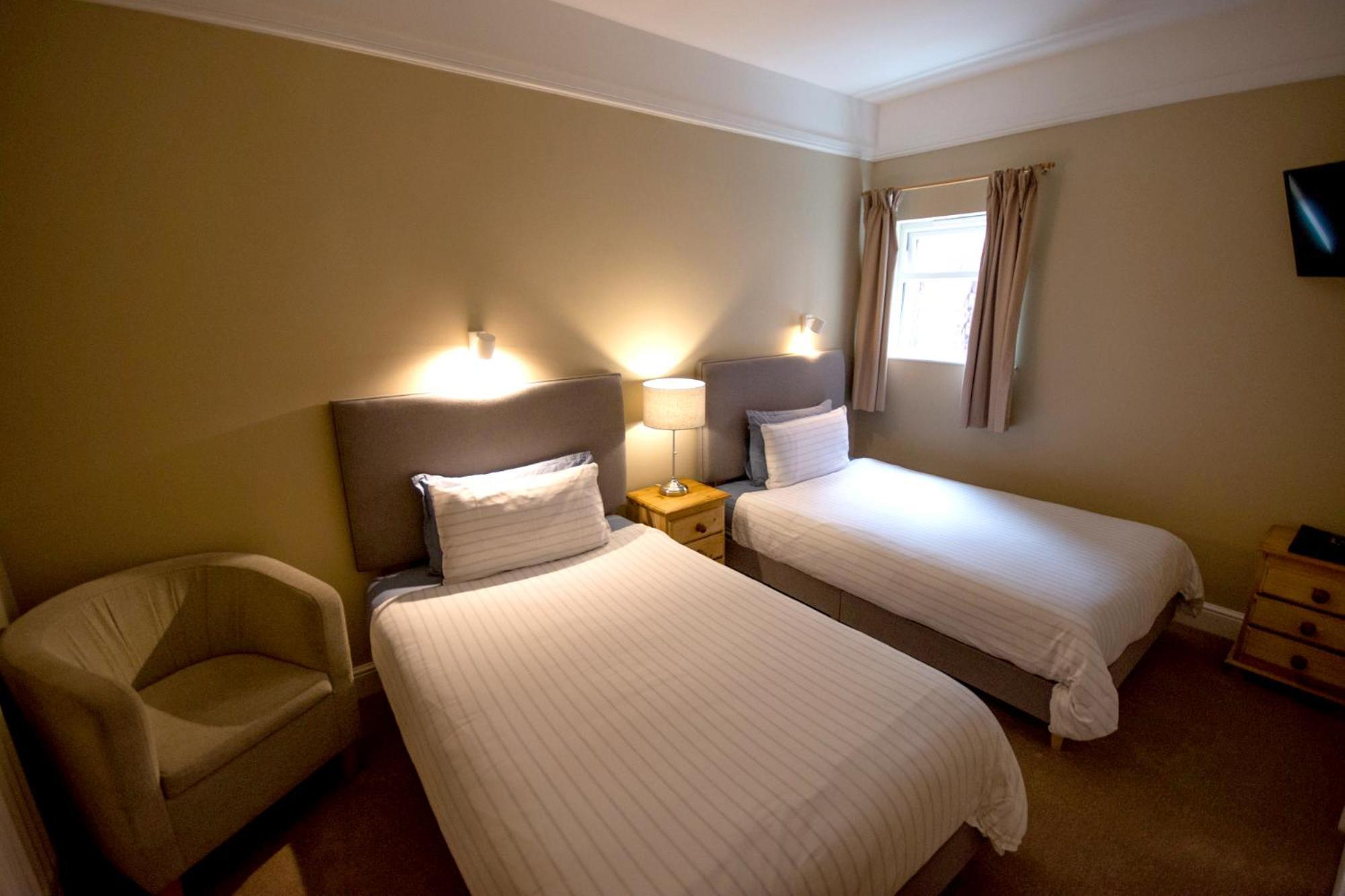 Salamander Guest House Стретфорд-на-Ейвоні Екстер'єр фото