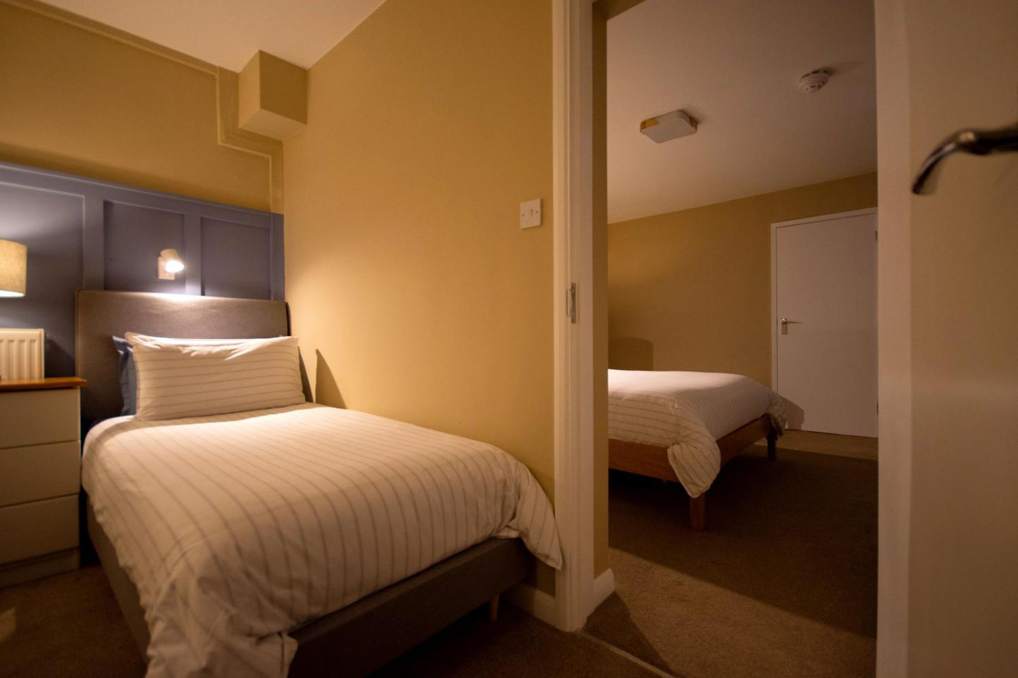 Salamander Guest House Стретфорд-на-Ейвоні Екстер'єр фото